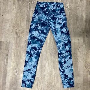 Lululemon wunder under *shibori 7/8 tight